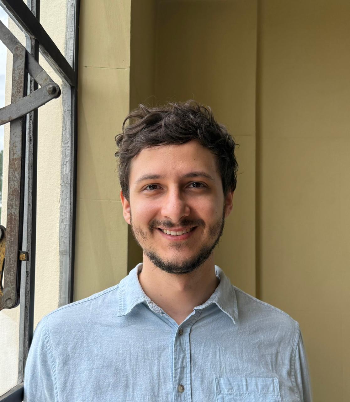 Dr. Leonardo Borges dos Santos